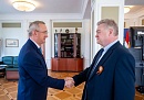 Владислав Шапша провел рабочую встречу с новым региональным уполномоченным по правам человека Олегом Калугиным 