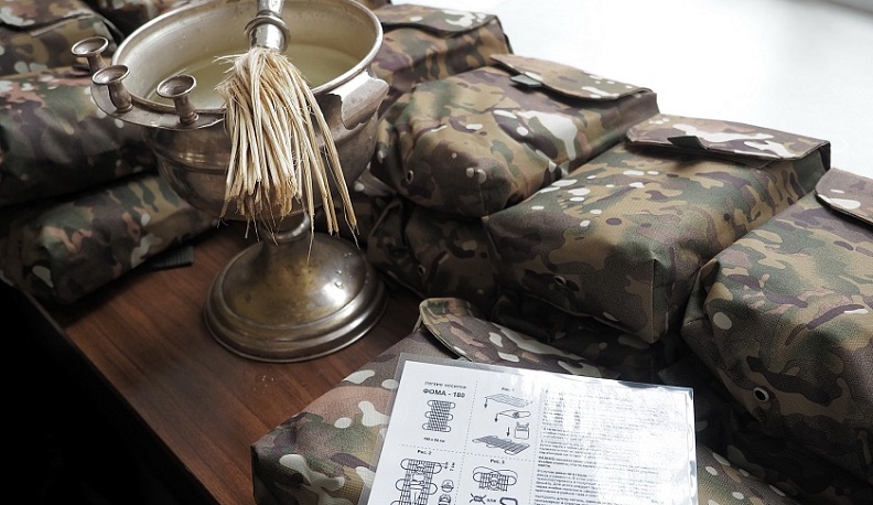 Носилки для раненых, сделанные волонтерами на народные пожертвования, отправят на Донбасс