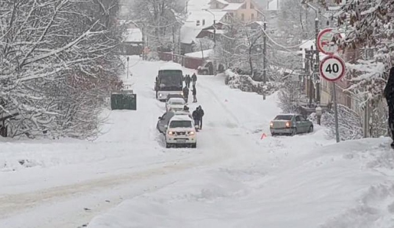 Ни проехать ни пройти