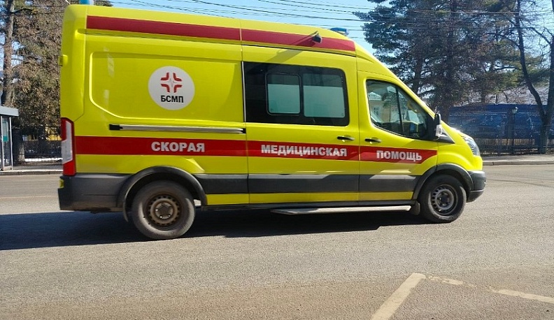 Владислав Шапша поздравил работников скорой  помощи с профессиональным праздником