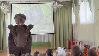 Хохуля провел экоурок для калужских дошкольников