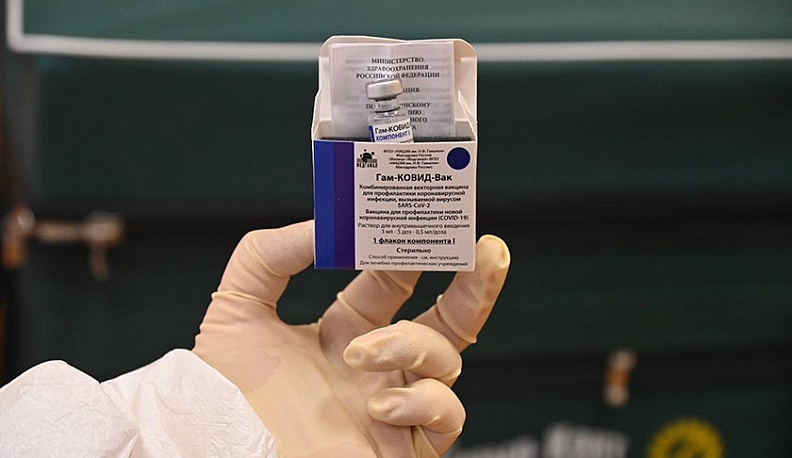 Калужские волонтеры проходят вакцинацию от COVID-19