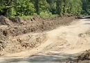 Ремонт дороги в одной из деревень Думиничского округа закончится до конца года
