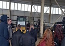 В Тарусском округе школьники познакомились с производством остановочных комплексов