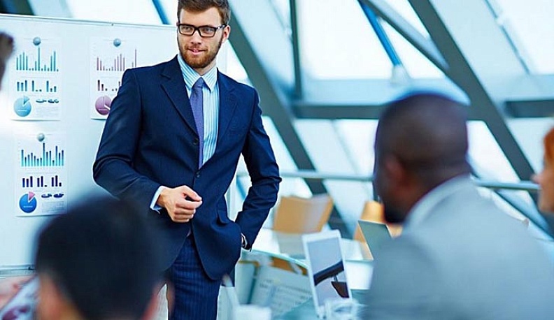 В Калуге определили ТОП-10 самых высокооплачиваемых должностей