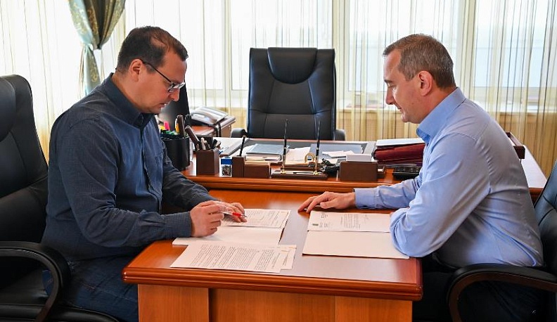 Владислав Шапша провел рабочую встречу с заместителем Министра транспорта России - руководителем Федерального дорожного агентства Андреем Костюком