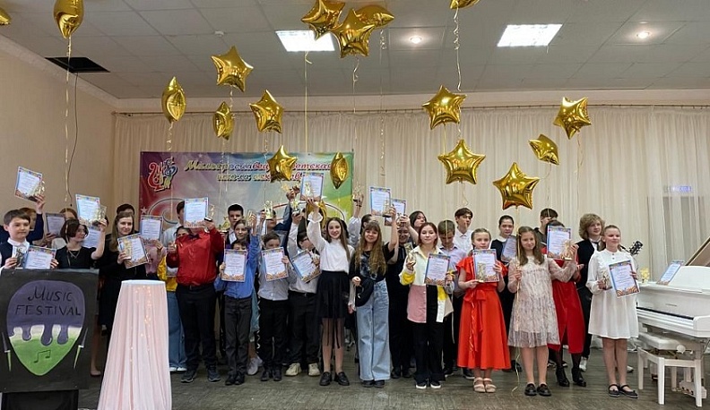 В Малоярославце состоялся фестиваль эстрадно-джазовой музыки «Любимые мелодии»