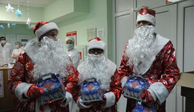 Волонтерские центры «Единой России» в новогодние каникулы будут работать в обычном режиме