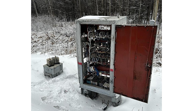 Попытка поджога релейного шкафа на ж/д путях на территории Калужской области.