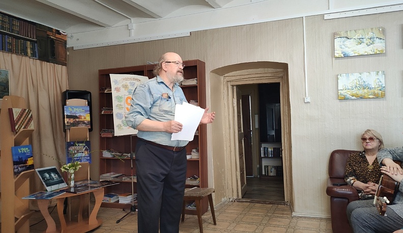 Кондровская центральная районная библиотека отмечает 90-летний юбилей