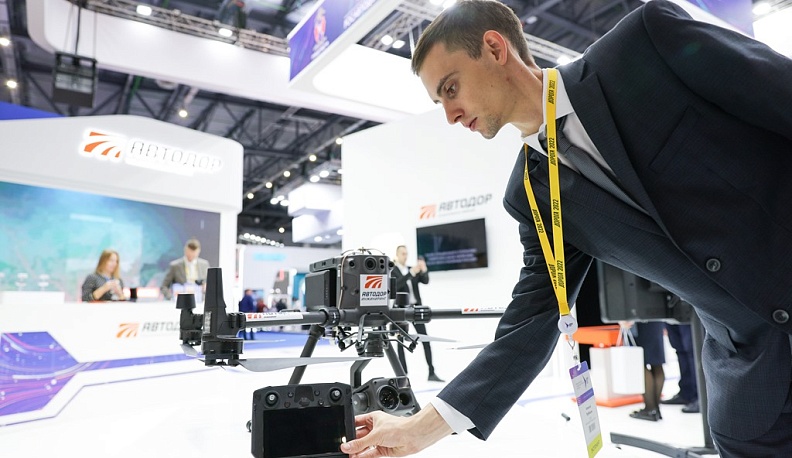 Калужская область представила свой стенд на международной выставке «Дорога-2022»