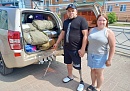 Потерявший ногу ветеран СВО возит гуманитарную помощь однополчанам
