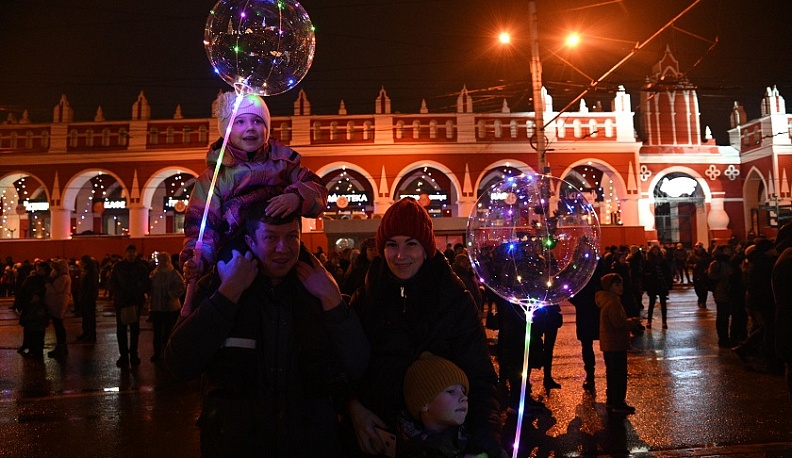 Калужан поздравили с Новым годом под фейерверк