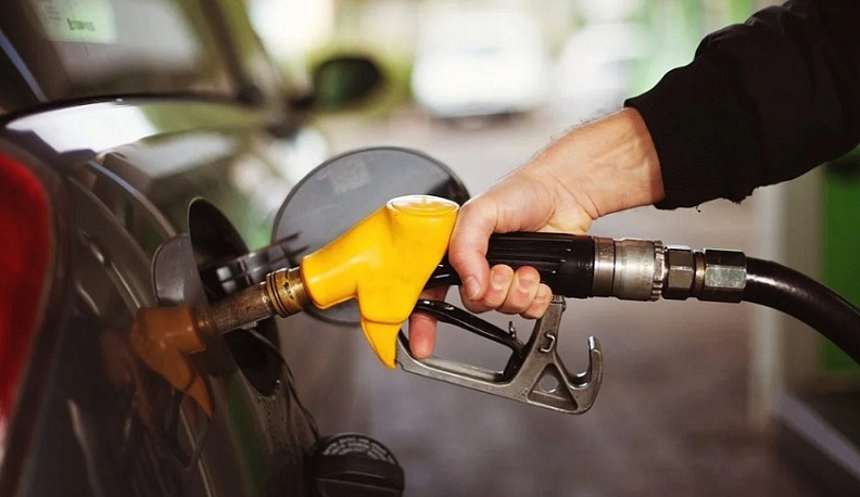 В Калужской области подорожал бензин