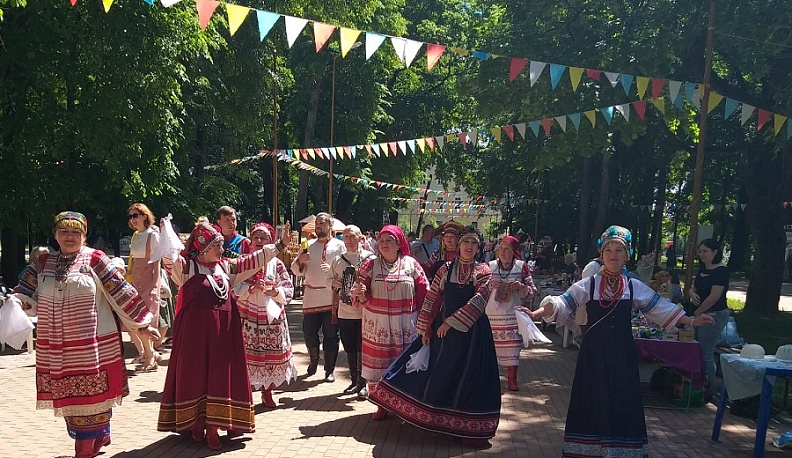 Калуга собрала мастеров на III-й фестиваль народных ремесел имени Владимира Ракова