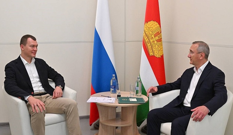 Владислав Шапша встретился с Министром спорта РФ Михаилом Дегтяревым