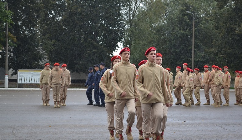 В Козельске открылся пятый военно-патриотический полевой лагерь для юнармейцев области