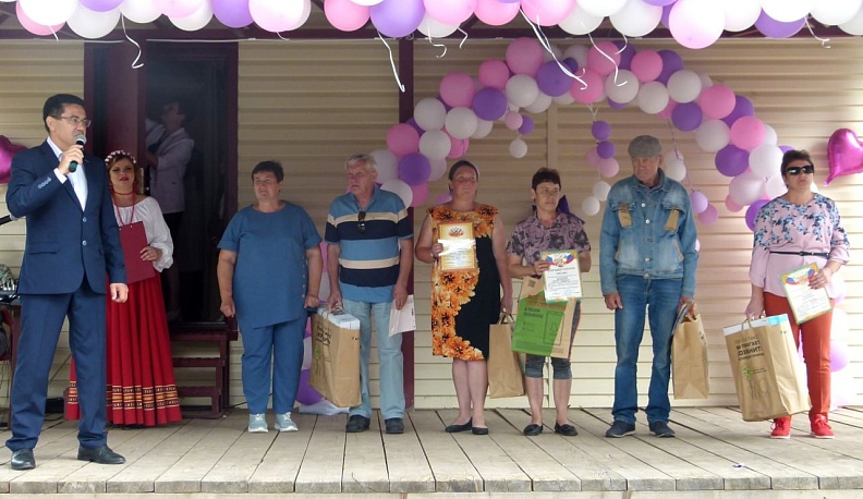 Жители Ивановского сельского поселения в Износковском районе отпраздновали День рождения деревни