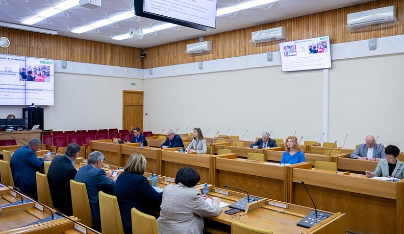 В Калужской области развивается система школьных и студенческих спортивных лиг