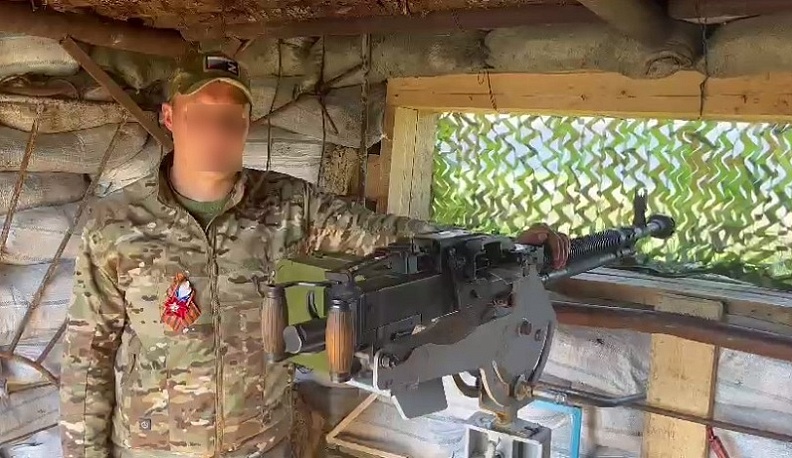 Мобилизованные калужане поздравили ветеранов с Днём Победы