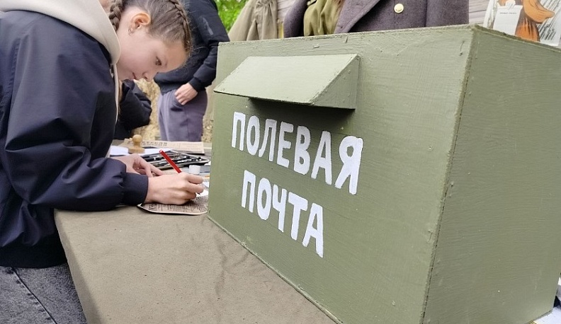 В Калуге Театральная площадь превратилась в музей Великой Отечественной войны