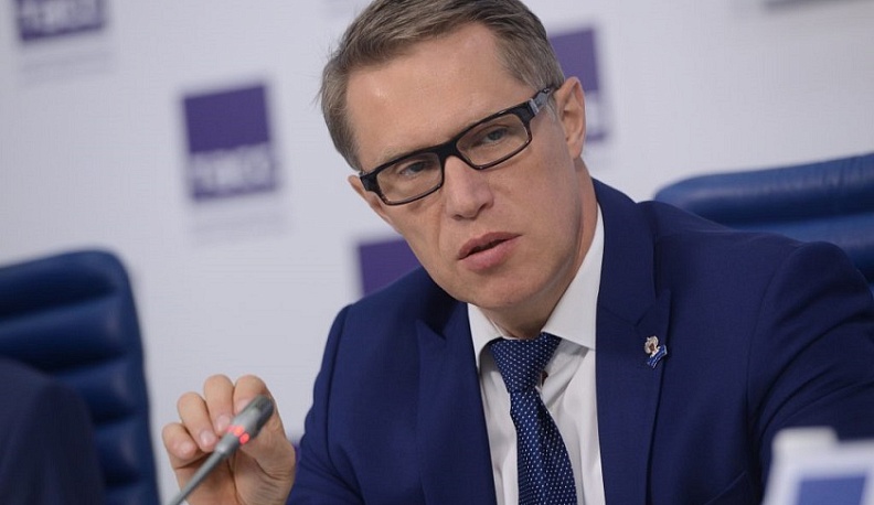 Калужан приглашают присоединиться к прямому эфиру с главой Минздрава РФ Михаилом Мурашко