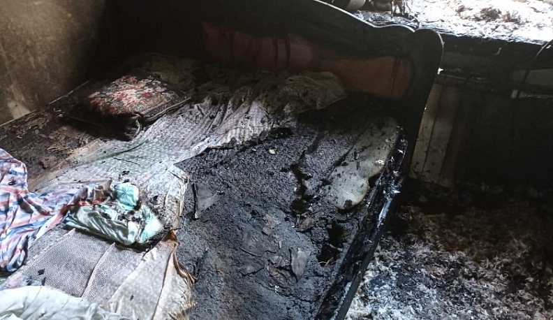 Пожилая женщина умерла при пожаре квартиры в Обнинске