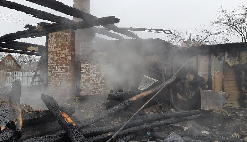 В Износковском районе в пожаре погибли пожилые супруги 