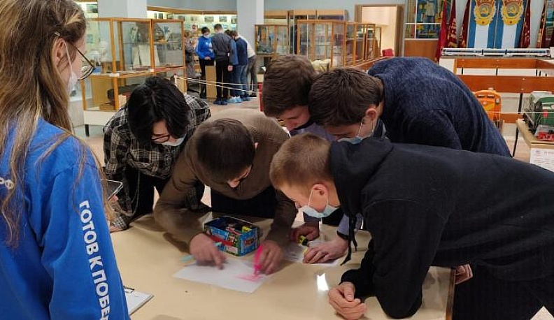 В Людинове прошёл региональный молодёжный исторический квест 