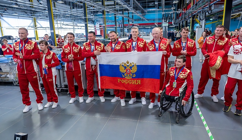 Владислав Шапша встретился с чемпионами Зимних Паралимпийских игр 2026 года