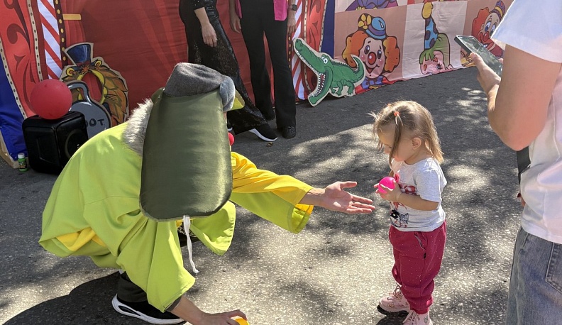На Театральной площади Калуги стартовал семейный фестиваль