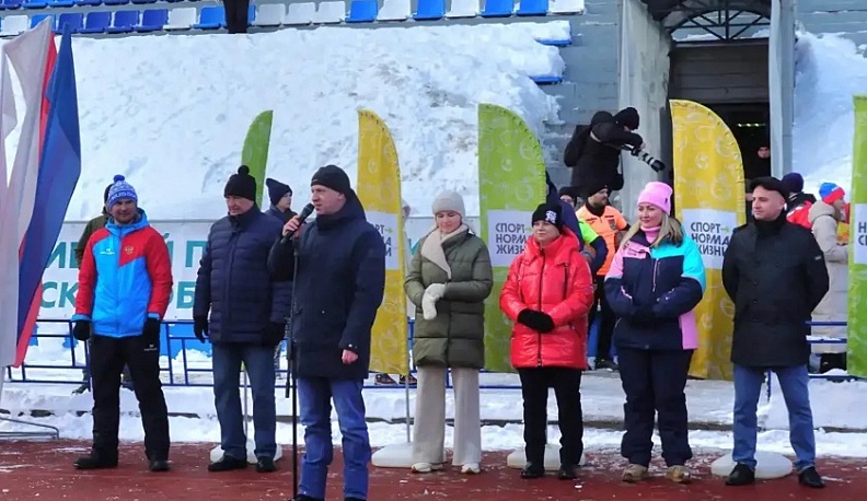 Команды Думиничского и Сухиничского округов победили в XIХ областных зимних сельских спортивных играх
