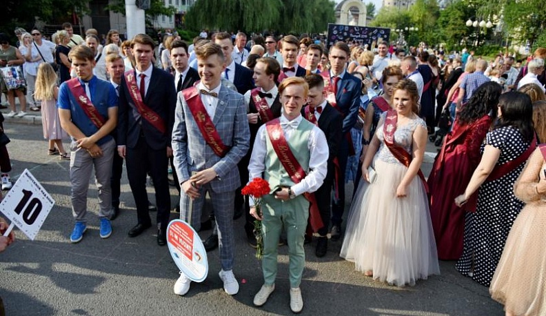 В Калуге школьники выбрали дату Дня выпускника