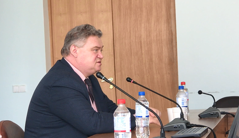 Олег Калугин встретился со студентами обнинского МИФИ 