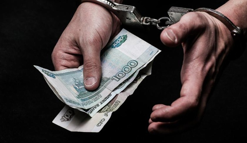 В Обнинске преподаватель получил взятку в размере 20 тыс. рублей 