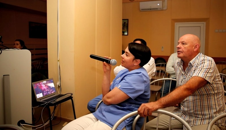 В Калужской областной больнице скорой медицинской помощи прошёл мастер-класс по лапароскопии