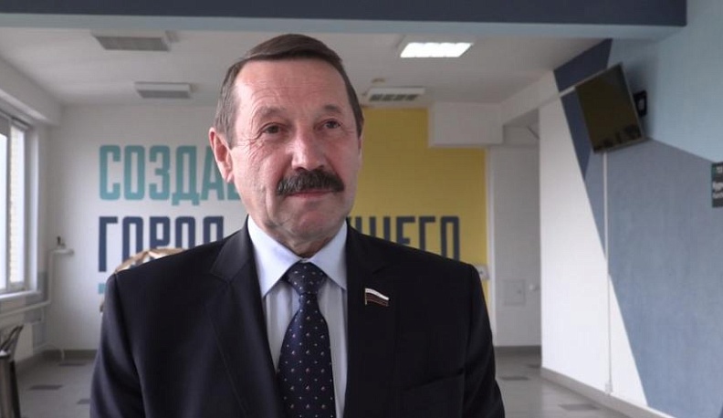 Геннадий Скляр: "Важно, чтобы молодое поколение калужан свято чтили тех, кто пал в борьбе за свободу и независимость Отечества"