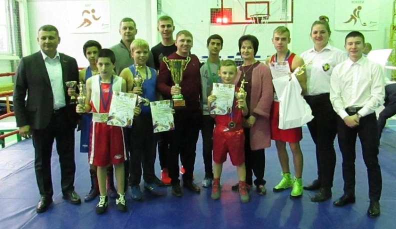 Если драться, то на ринге