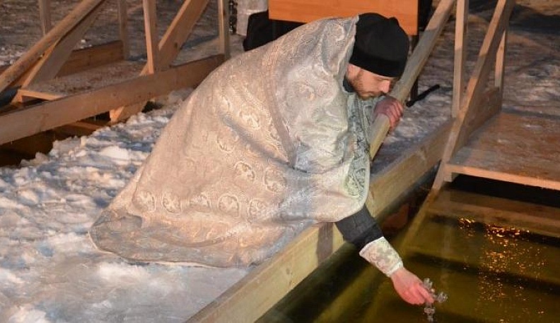 К Крещению готовы сероводородные озера и колюпановский источник