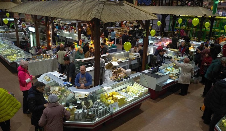 Сыроделы все выходные будут радовать калужан своей продукцией