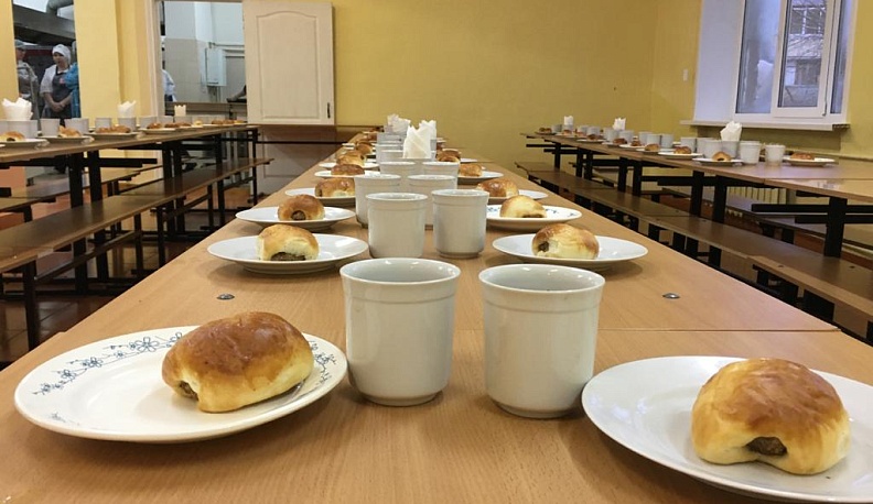 Прокуратура Калужской области открыла "горячую линию" по школьному питанию