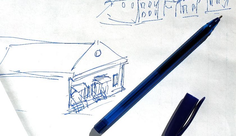 Дырку в щербатой улице заделают гармонично