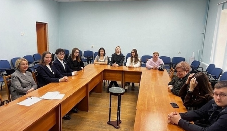 В Калуге прошел конкурс дебатов среди старшеклассников