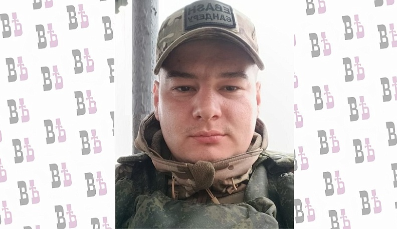 Людиновцы простились с погибшим в зоне СВО земляком Сергеем Фетисовым