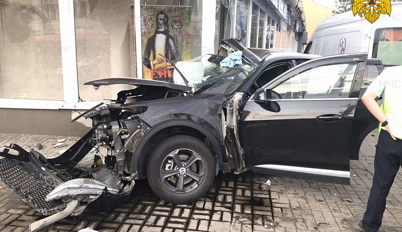 В Калуге из-за пьяного на «Инфинити» пострадали три женщины