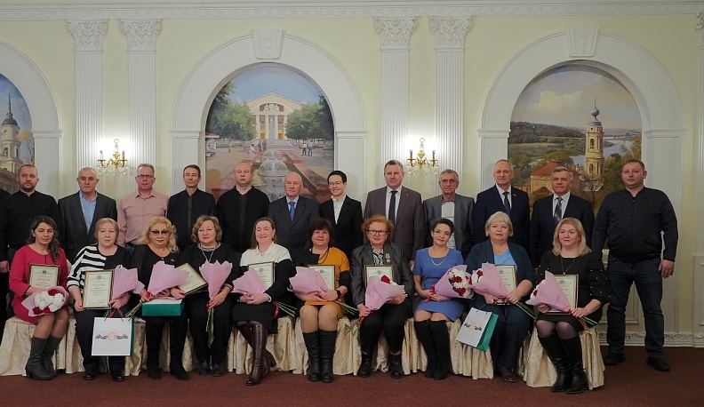 Кто в деревне главный