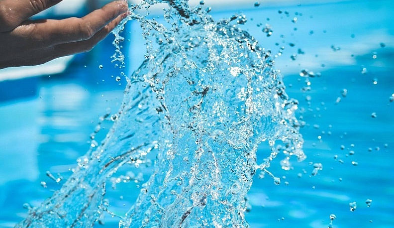 Губернатор пообещал решить вопрос с качеством воды в Куровском