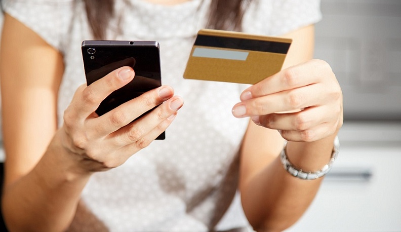 Житель Татарстана украл с карты калужанки 33 тысячи рублей