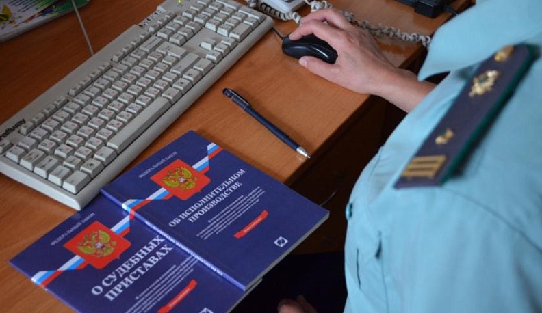 Чтобы продать машину, калужанка оплатила 28 штрафов