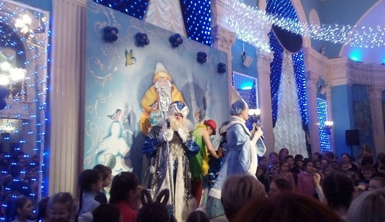 Более двух тысяч калужских детей и их родителей попали в сказку